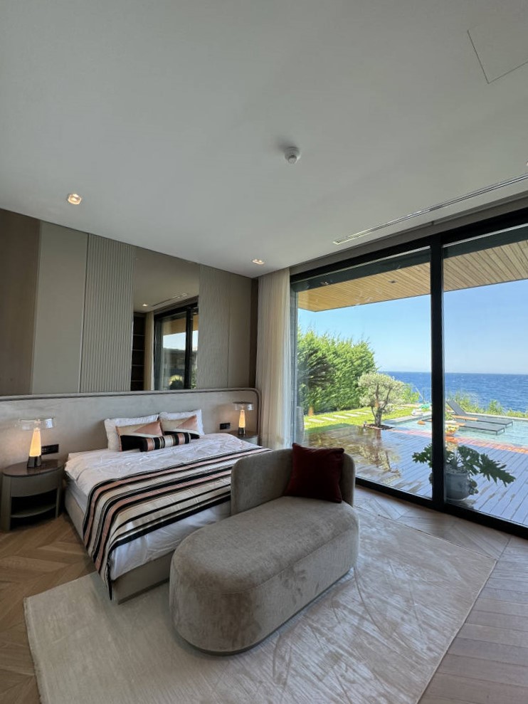 blue-horizon-house-1