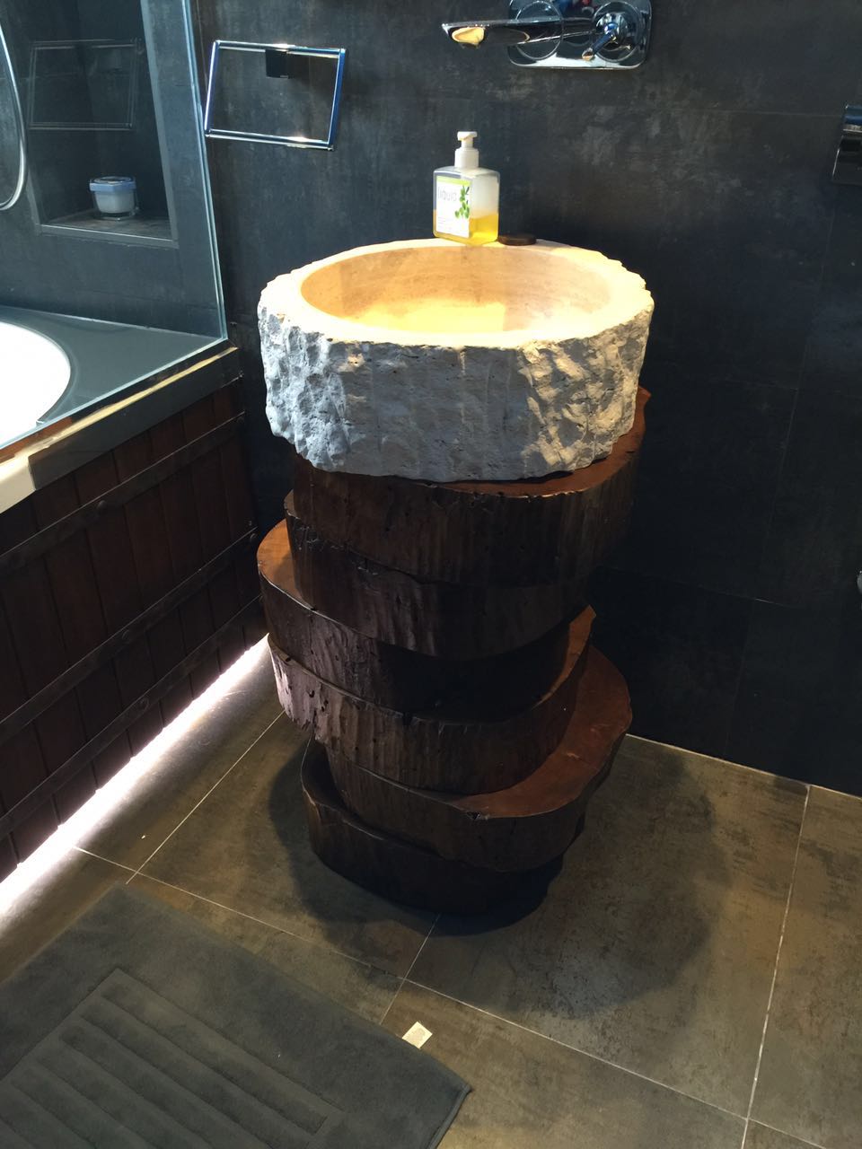 the-artistic-retreat-3