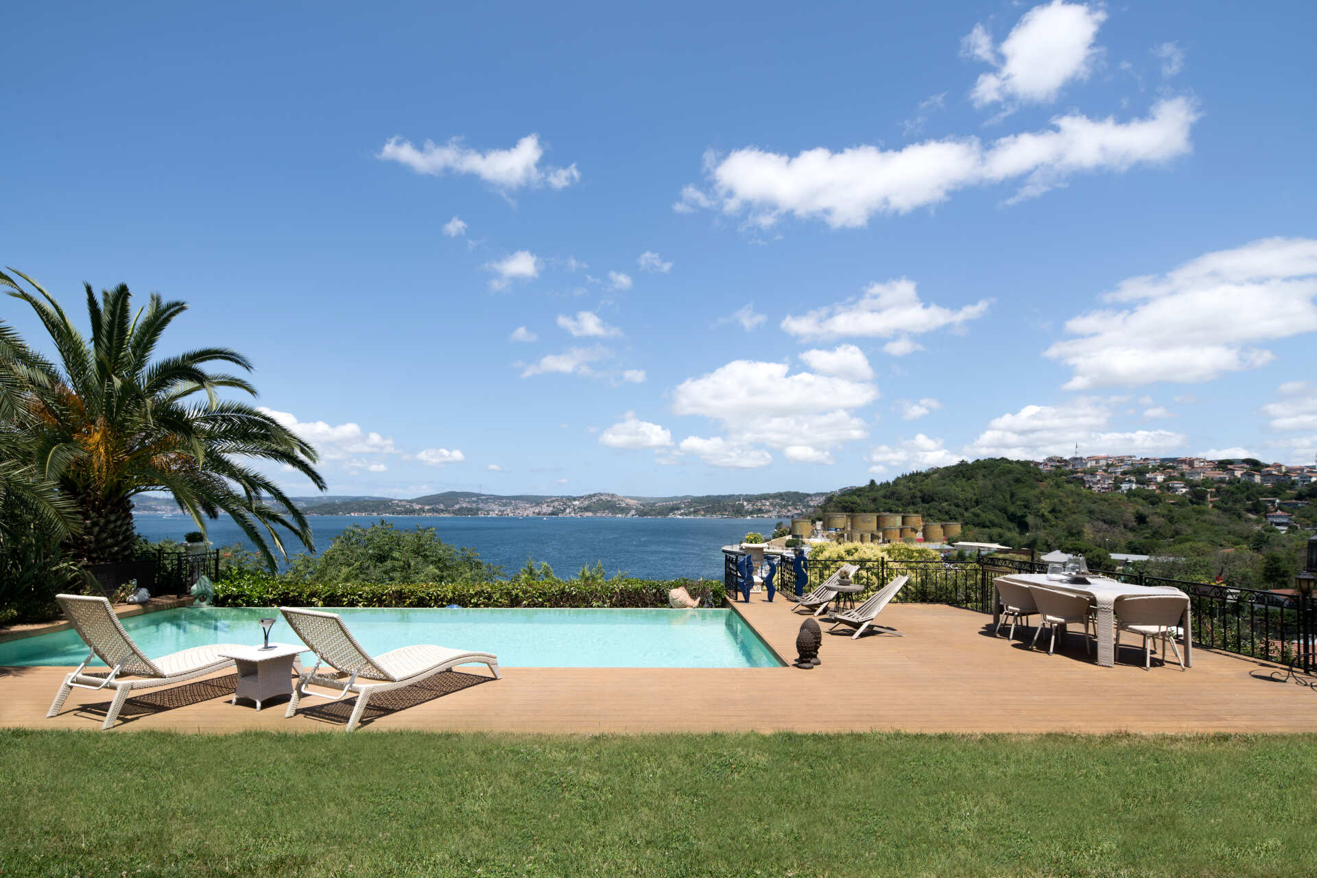 garden_to_the_bosphorus_13