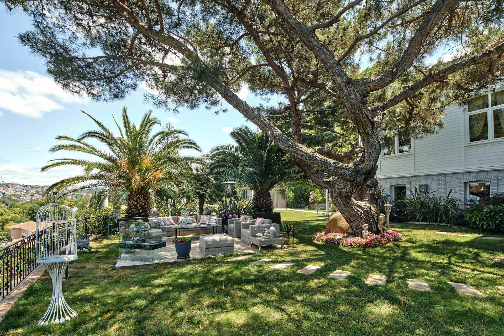 garden_to_the_bosphorus_3