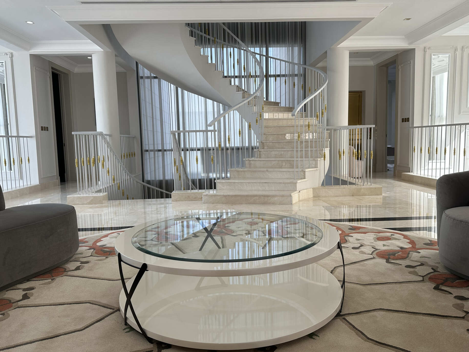 quiet-modern-elegance-15