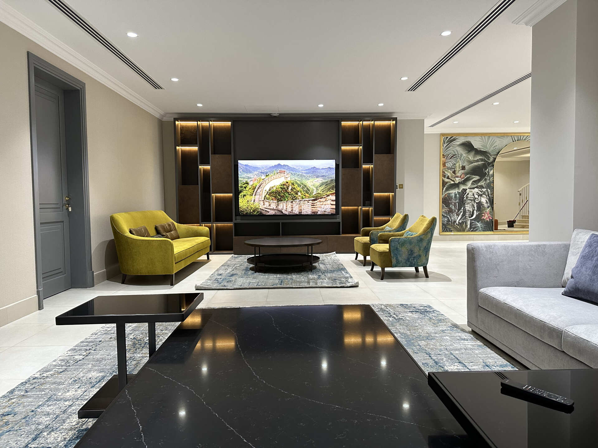 quiet-modern-elegance-6