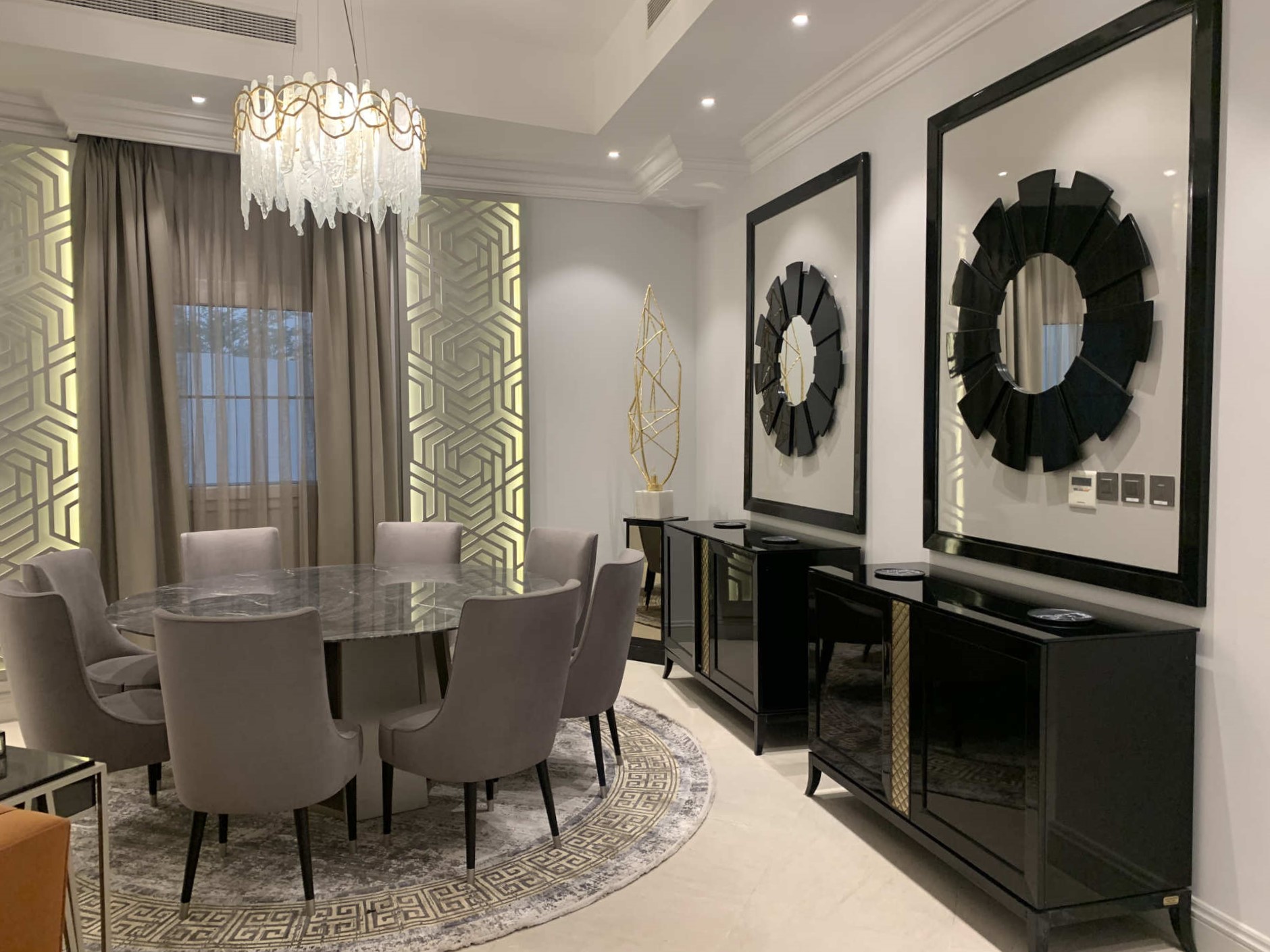 serene-aristocracy-2