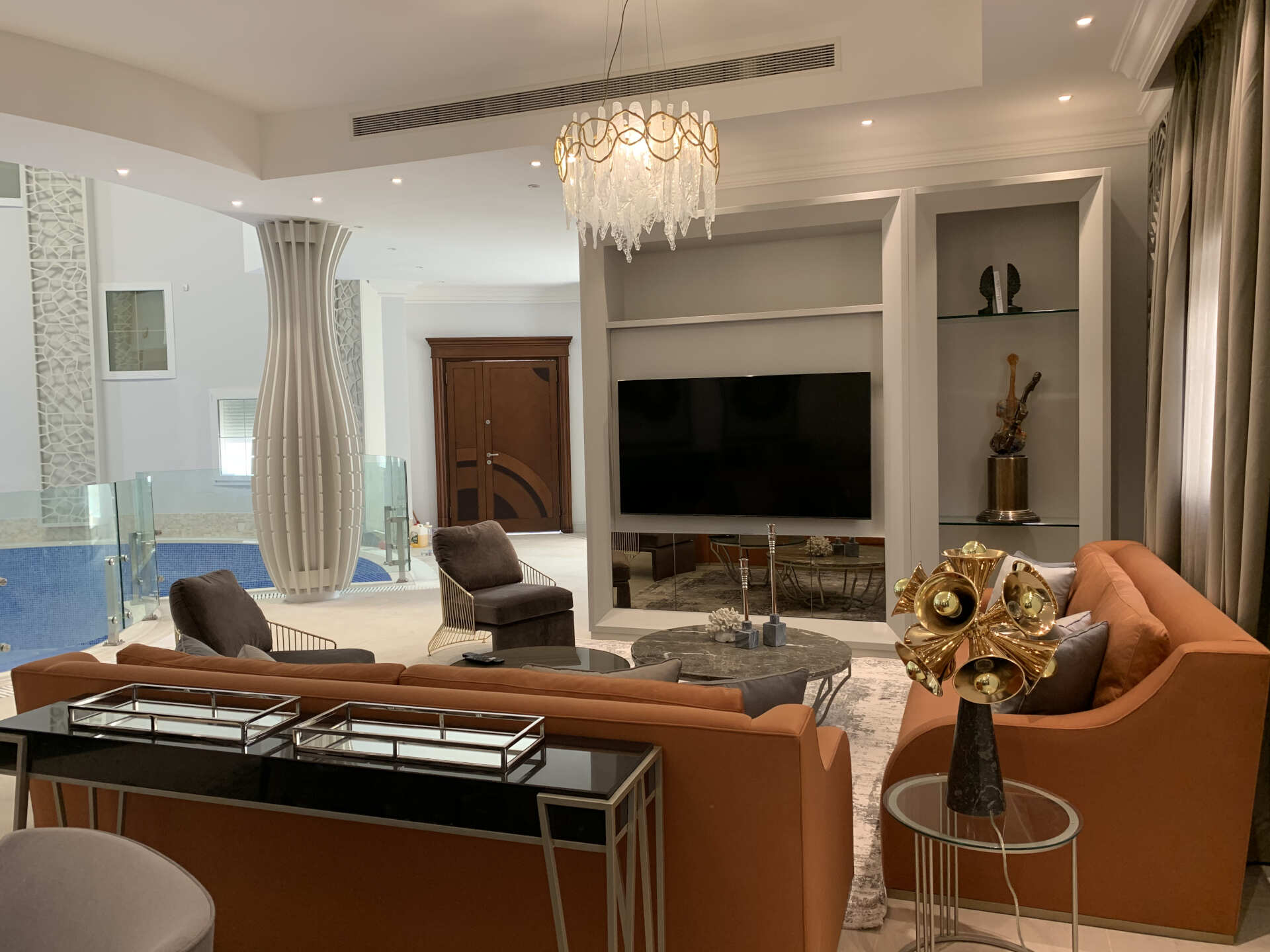 serene-aristocracy-26